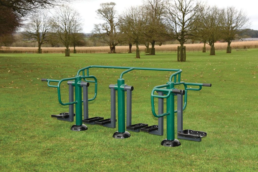 Double Slalom Skier Combination