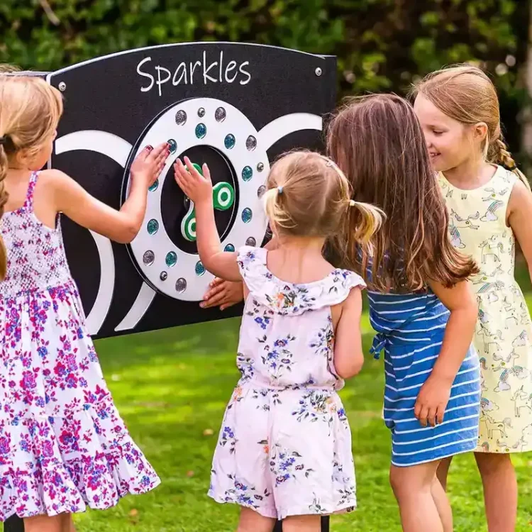 Play Panels – Sensory – Sparkles – Children Using Play Panels - Sensory - Sparkles - Children Using