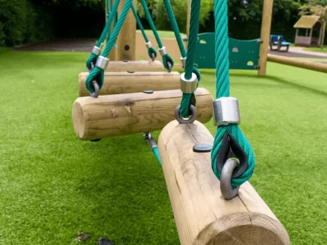Trim trail balance swing step ropes