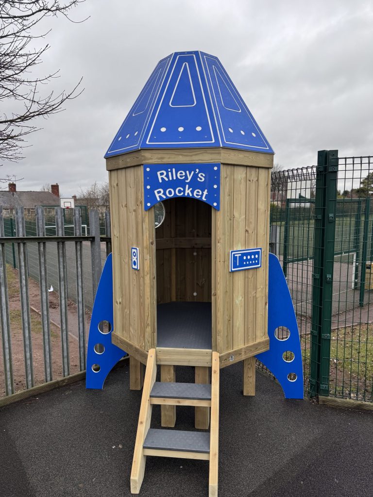 Outdoor Classrooms | Rocket Ship Den