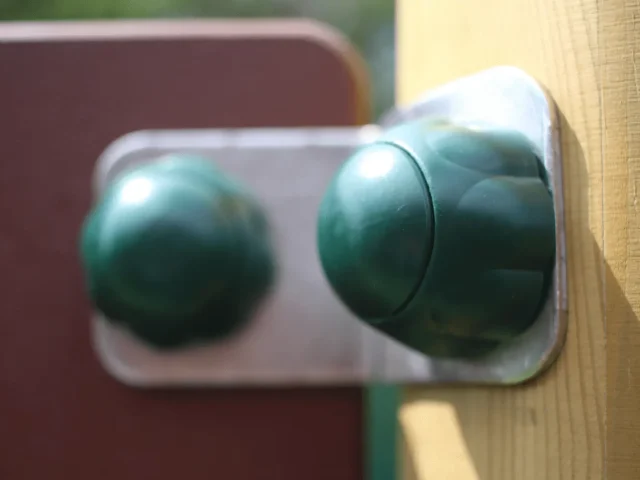 Trim Trail metal attachment for safety